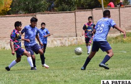 Saavedra FC llega a la final tras vencer a San Miguel de Colquiri 
/LA PATRIA
