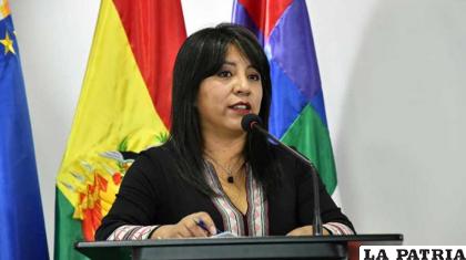 Nadia Cruz, defensora del Pueblo interina /Defensoría del Pueblo