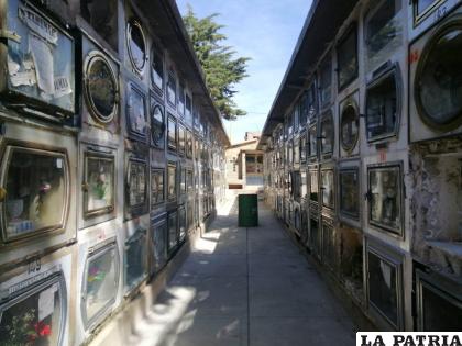 Cementerio General de Oruro revertirá hornacinas /LA PATRIA