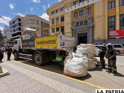 Buscan concientizar a los ciudadanos sobre el problema de la basura /LA PATRIA