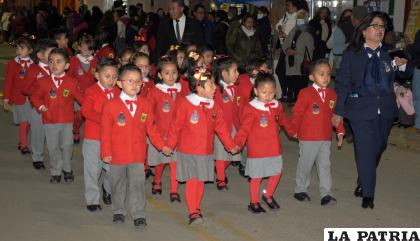 Desde los más pequeños mostraron el amor por su colegio 