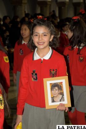 Seres queridos también acompañaron a los estudiantes