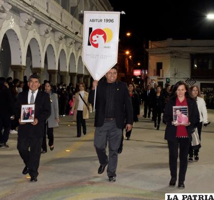 La clase de 1996 también recordó a los que ya no están 
