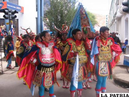 Fe y devoción a la Virgen del Socavón
