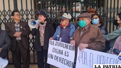 Marchan contra la Gestora Pública por susceptibilidad /LA PATRIA 
