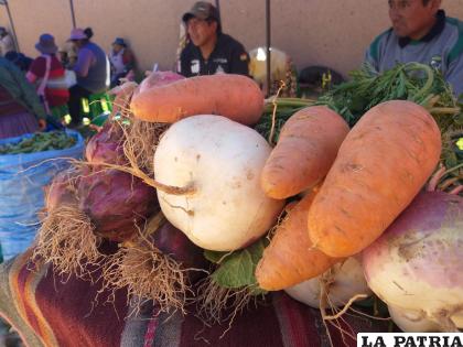 Productos que mostraron los pobladores durante la feria / LA PATRIA