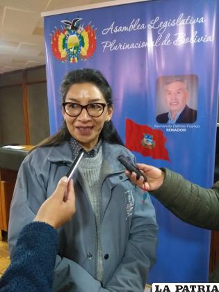 Senadora Vania Rocha /LA PATRIA 