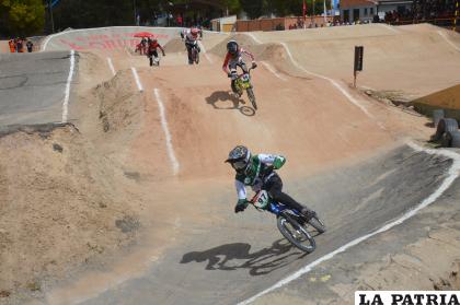 Una fiesta especial llena de velocidad y adrenalina /LA PATRIA