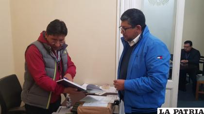 Entrega de documentación por parte del primer postulante al TSJ /CAPTURA DE VIDEO