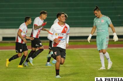 El triunfo coloca a Always Ready en sitiales de privilegio /APG