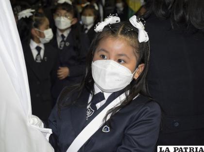Todos los alumnos todavía cumplen con medidas de bioseguridad