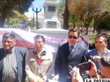 Periodistas orureños rechazan el proyecto de Ley 305 /LA PATRIA