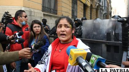 Maestros sufren de heridas en enfrentamientos con la Policía /APG