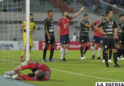 Wilstermann frente Independiente un cotejo que promete mucho / APG