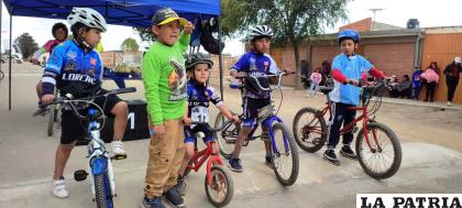 Los más entusiastas en las tres jornadas de ciclismo fueron los niños /LA PATRIA