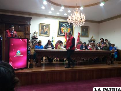 Representantes de las organizaciones sociales se pronunciaron en contra de autoridades que frenan el tratamiento de las leyes /LA PATRIA