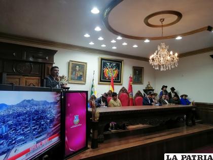 Resaltan aprobación del crédito para la segunda fase del Oruro ?? Corea /LA PATRIA

