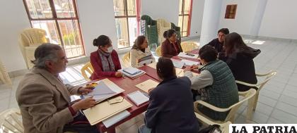 Jornada de mesas de trabajo para e sector artístico / SMC
