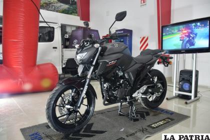 Presentan nueva motocicleta FZ 25 con diseño innovador 
/EMILIO CASTILLO
