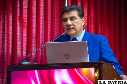 Gobernador Johnny Vedia, realiza informe en transmisión de cuentas pública por las redes sociales y medios televisivos /LA PATRIA