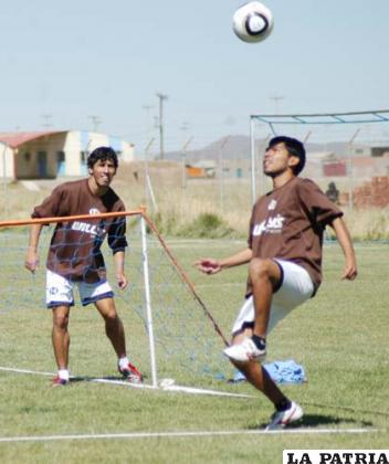 Andrada y Bejarano en el entrenamiento de San José