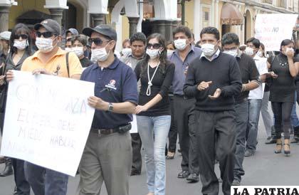 Leyes vulneran el derecho fundamental a la Libertad de Expresión