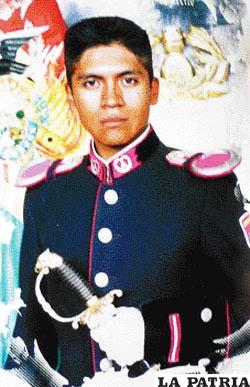 Subteniente Grover Poma quien murió en la Escuela de Cóndores