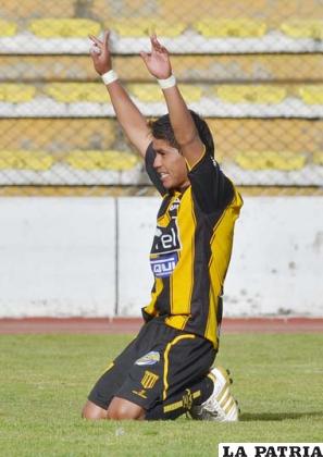 Nelvin Solíz, jugador de The Strongest