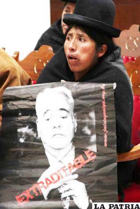 Las víctimas de la “guerra del gas” piden una sentencia justa y la extradición Sánchez de Lozada.