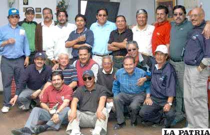 Socios del Oruro Golf Club