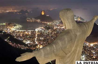 El Cristo Redentor, un atractivo turístico en Río de Janeiro-Brasil, (el-nacional.com)