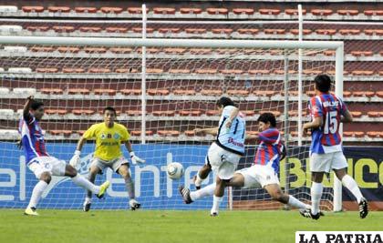 Aurora no piensa en otra cosa que no sea ganar a La Paz FC (Foto: APG)