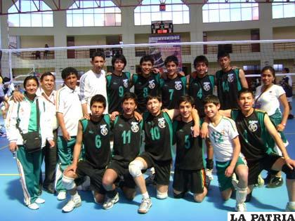 Jugadores de la selección de Oruro 