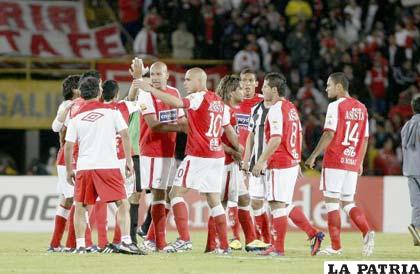 Jugadores de Independiente de Santa Fe (foto: wuvntv.com)