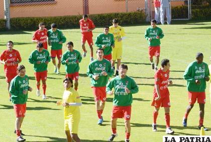 Entrenamiento de la Selección boliviana (foto: APG)