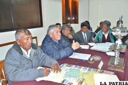 Directorio de la Asociación de Fútbol Oruro