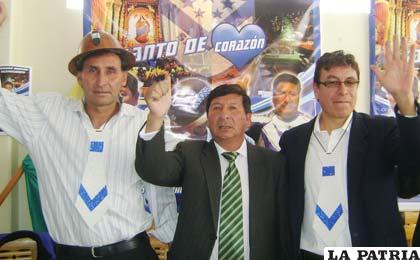 Ferrufino, Fernández y Jaimes ayer en la presentación