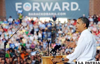 El presidente de EE.UU., Barack Obama, habla a sus seguidores el pasado 24 de mayo durante un evento de campaña en Des Moines (EE.UU.)
