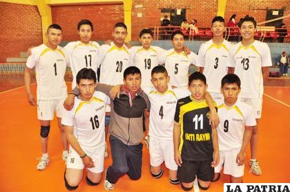 Jugadores del equipo juvenil de San Martín 