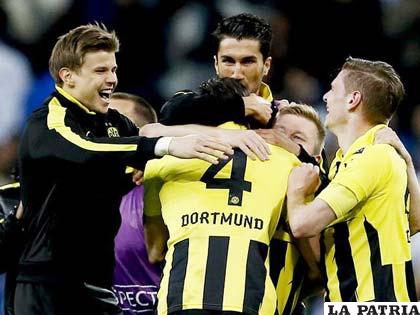Festejo de los jugadores de Borussia por la clasificación