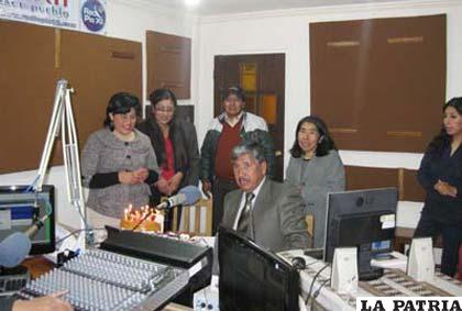 La familia de Radio Pío XII celebró su decimocuarto aniversario