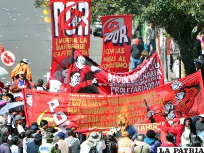 Contundente marcha de trabajadores se desarrolló en la sede de gobierno