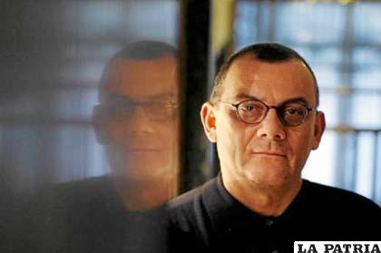 El escritor salvadoreño Horacio Castellanos