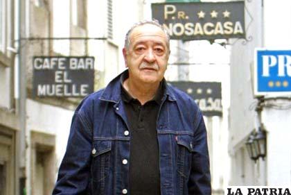 González de Vega, escritor