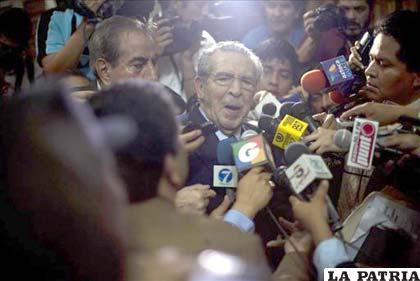 Exdictador guatemalteco José Efraín Ríos Montt fue condenado a 80 años de prisión por genocidio