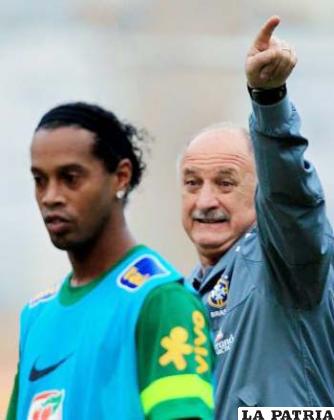 Scolari dejó fuera a Ronaldinho