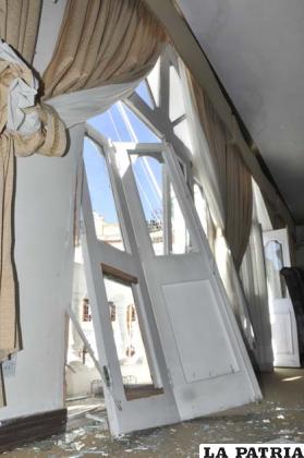 La ventana cuya reparación costará 30.000 bolivianos