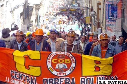 La dirigencia sindical minera recupera la fuerza de conducción laboral