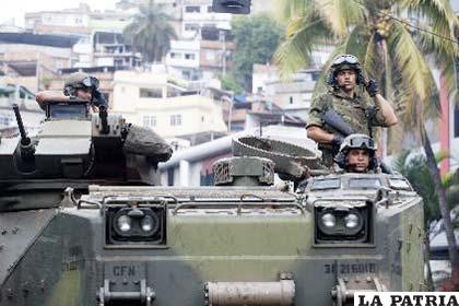 Fuerzas Armadas de Brasil desplegaron 25.000 militares a lo largo de toda la frontera terrestre del país realizada con motivo de la Copa Confederaciones