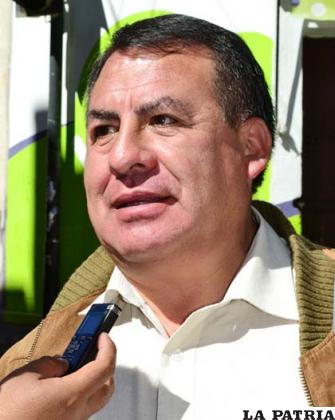 Roly Fernández